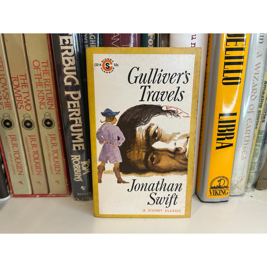 Gulliver's Travels - Jonathan Swift - Paperback Book - Signet Classics Edition