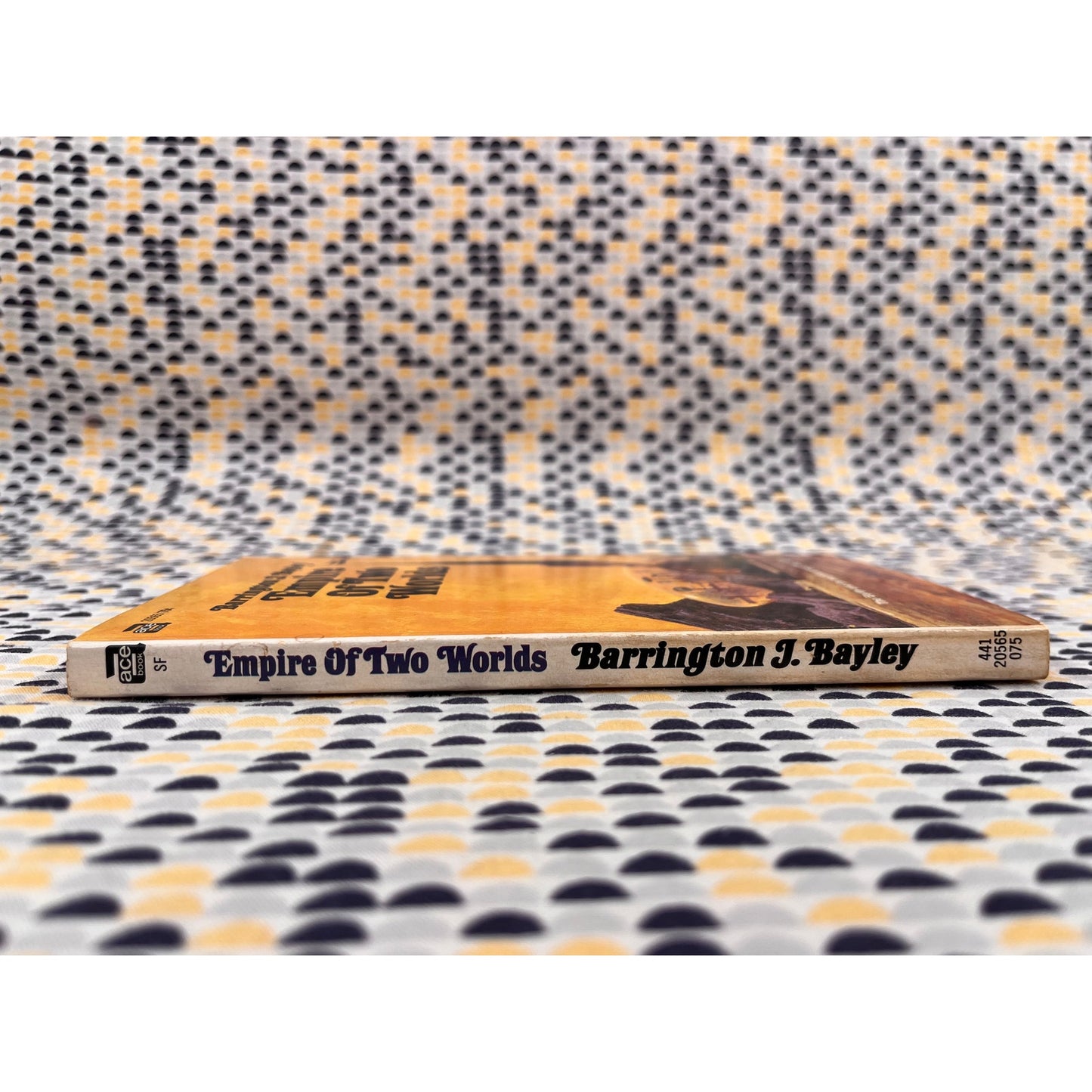 Empire of Two Worlds - Barrington J. Bayley - Ace Books - Paperback